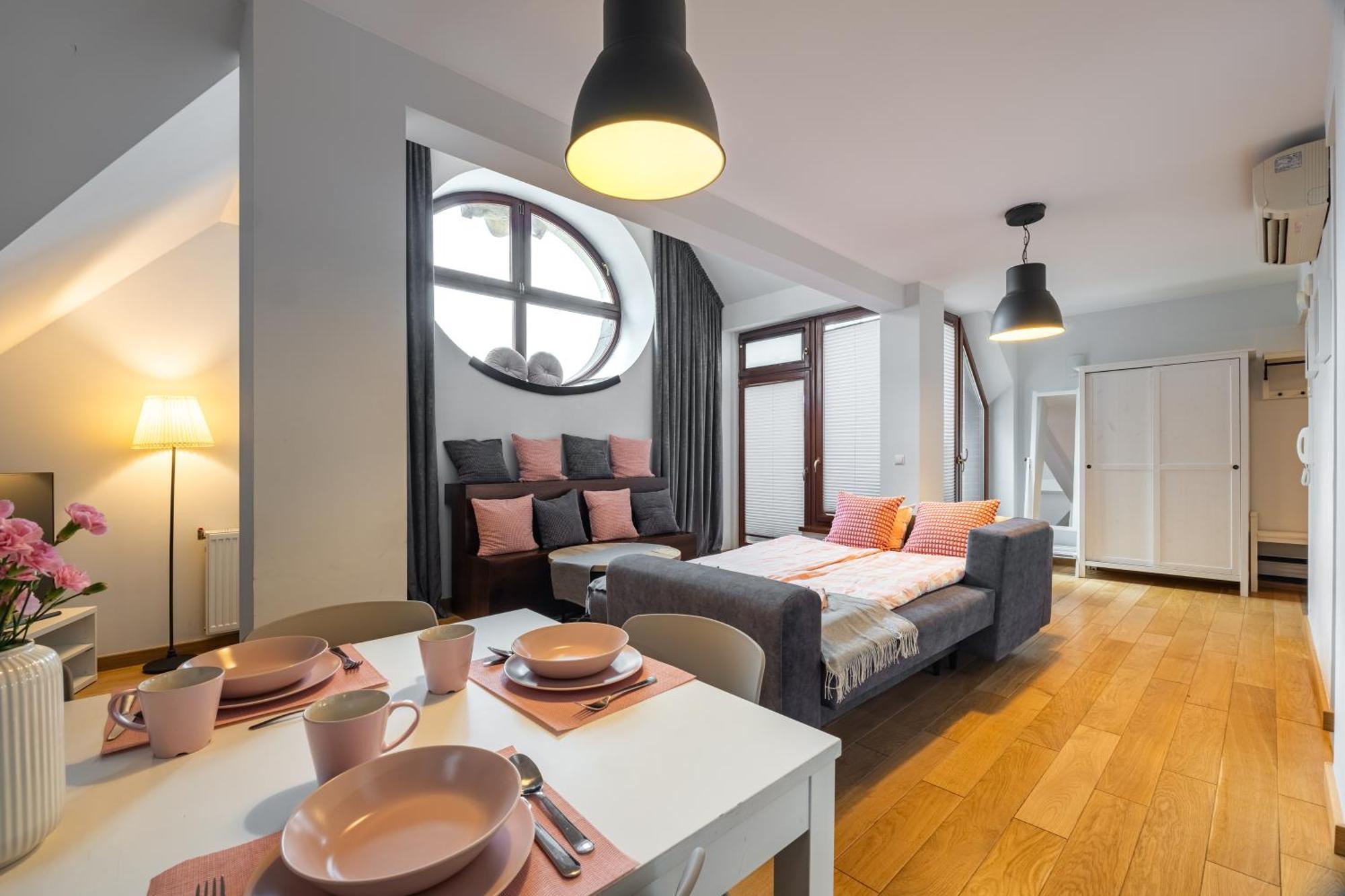 Apartementy Plac Solny 20 فروتسواف المظهر الخارجي الصورة